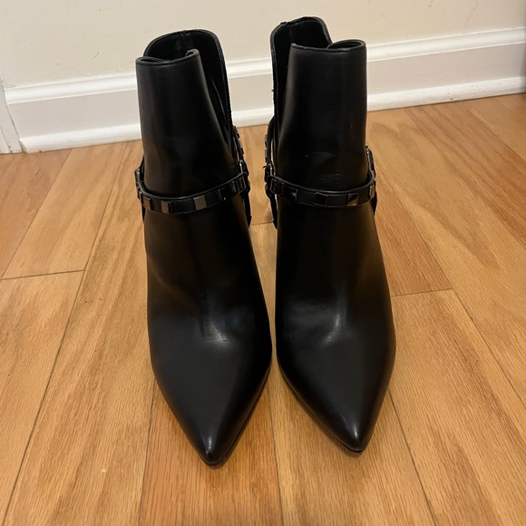 Very elegant and chic black Valentino style boots - Picture 3 of 10